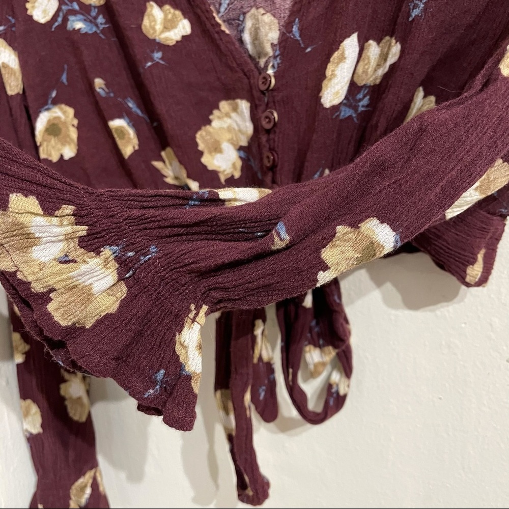 K&K Boho Maroon Floral Spring Tie Front Crop Top - Picture 8 of 8